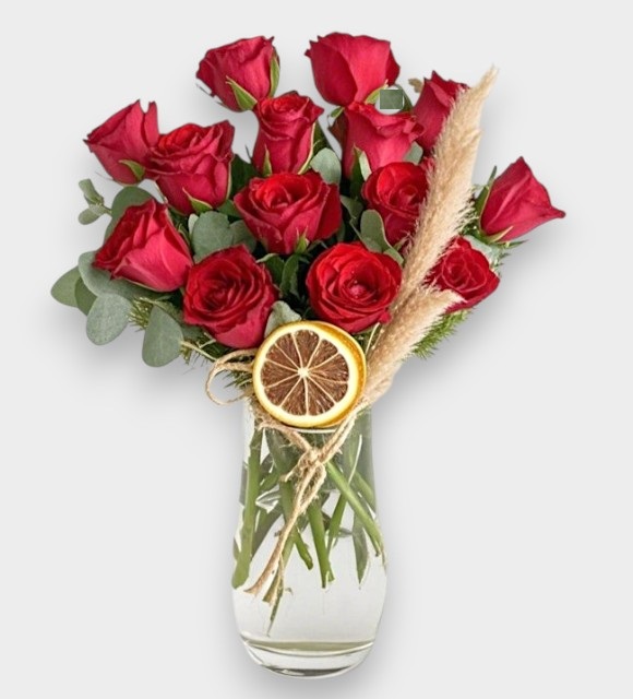 Paşabahçe Vazoda 15 Adet Gül Tasarımı